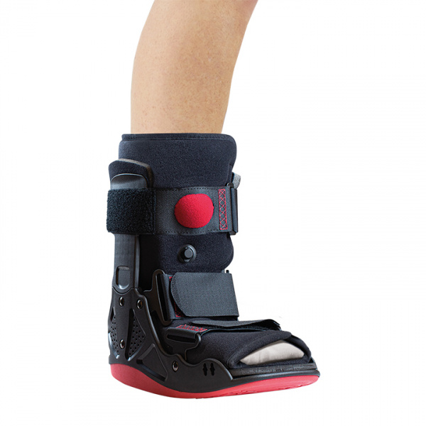 donjoy-botte-maxtrax-xcel-air-courte